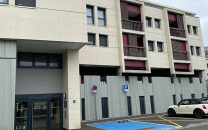 Façade T5 IVAR DE TOFT